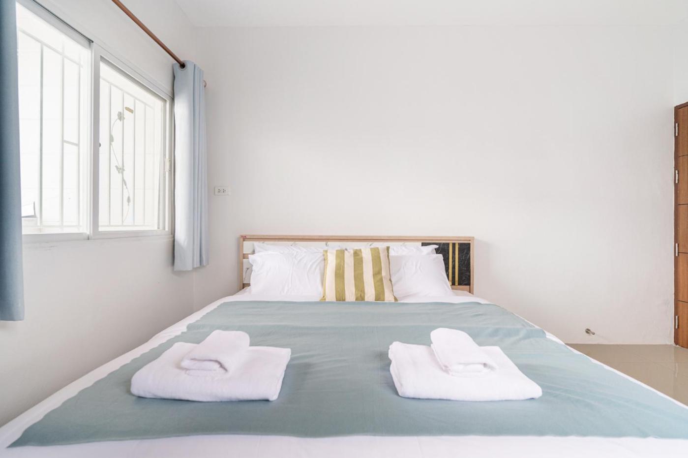 Apartment Miq Hk111-4br Ratchada-huaykwang 14pax