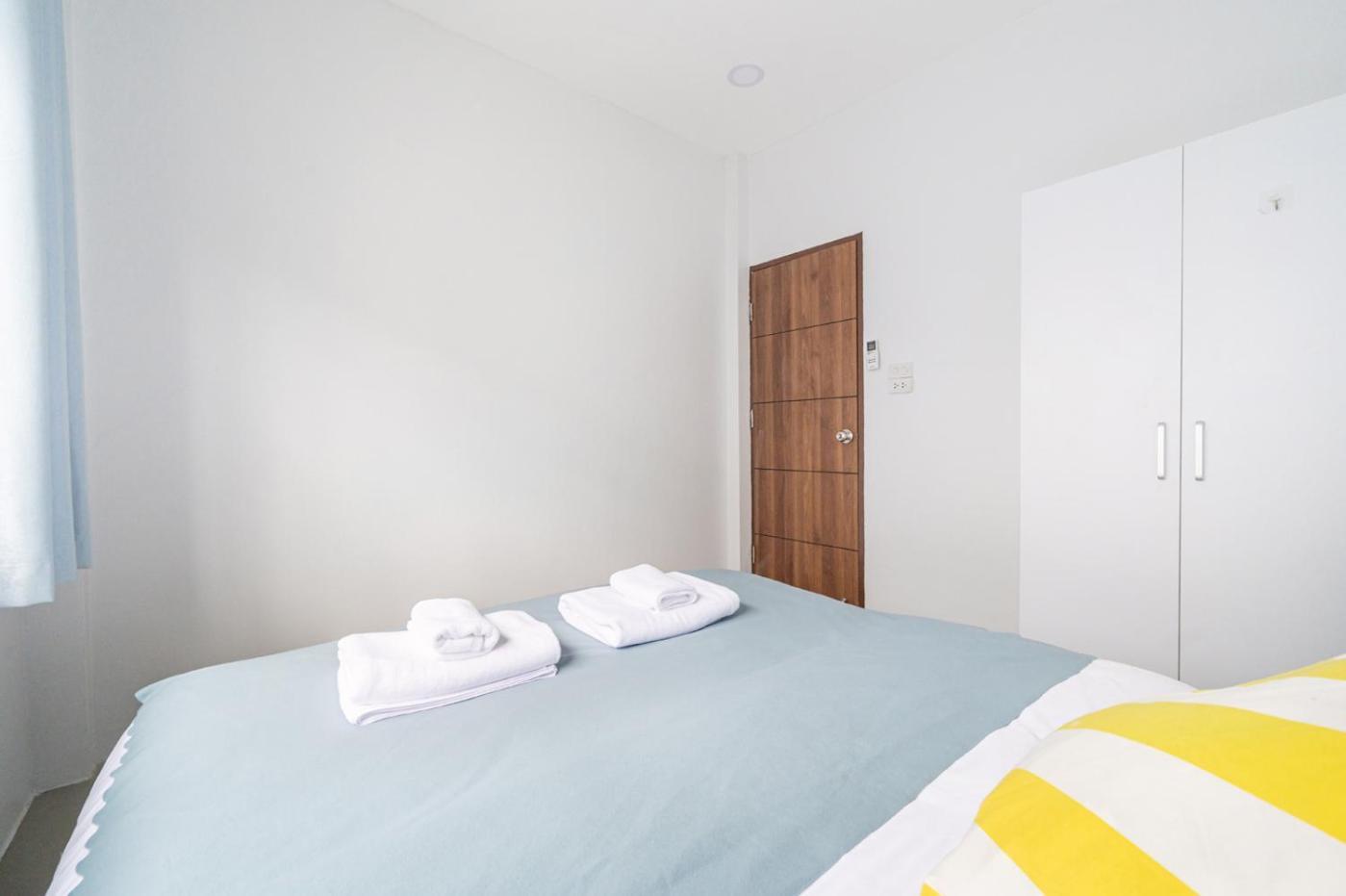 Apartment Miq Hk111-4br Ratchada-huaykwang 14pax