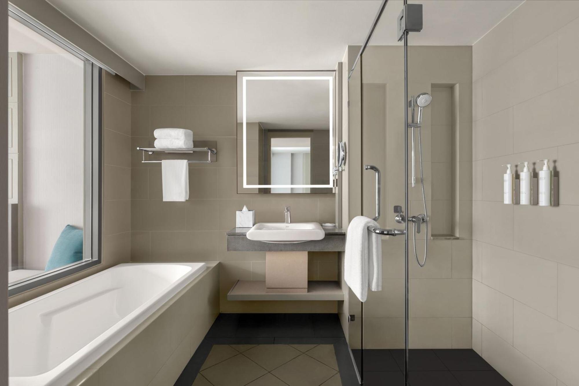 Hotel Courtyard By Marriott Sukhumvit 20 Bangkok