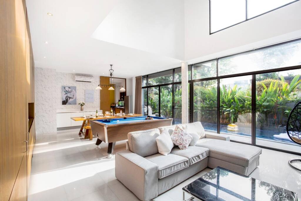 Vila Luxury Pool Thonglor Bangkok