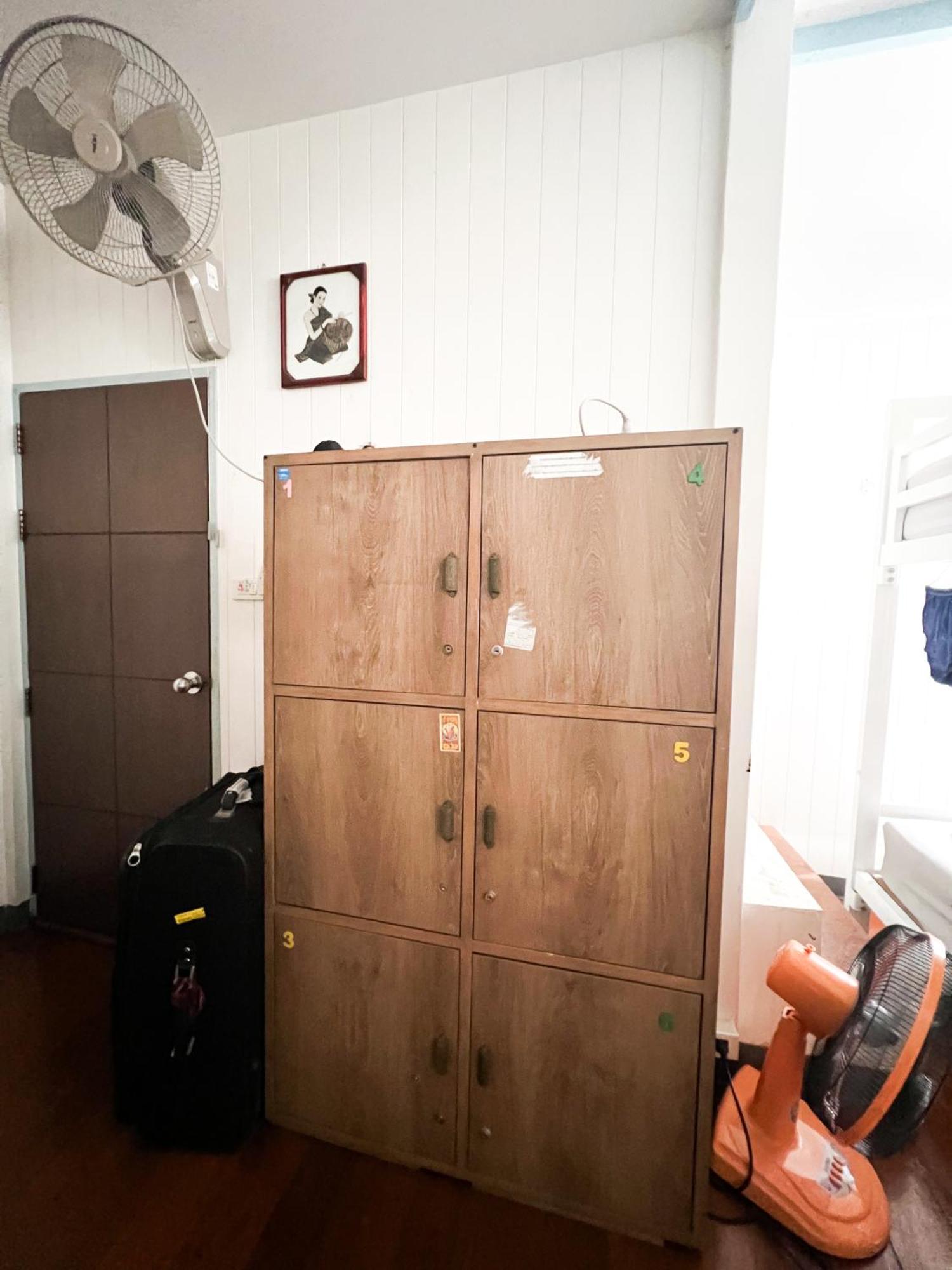 Nhà trọ Baan Chanasongkram Bangkok