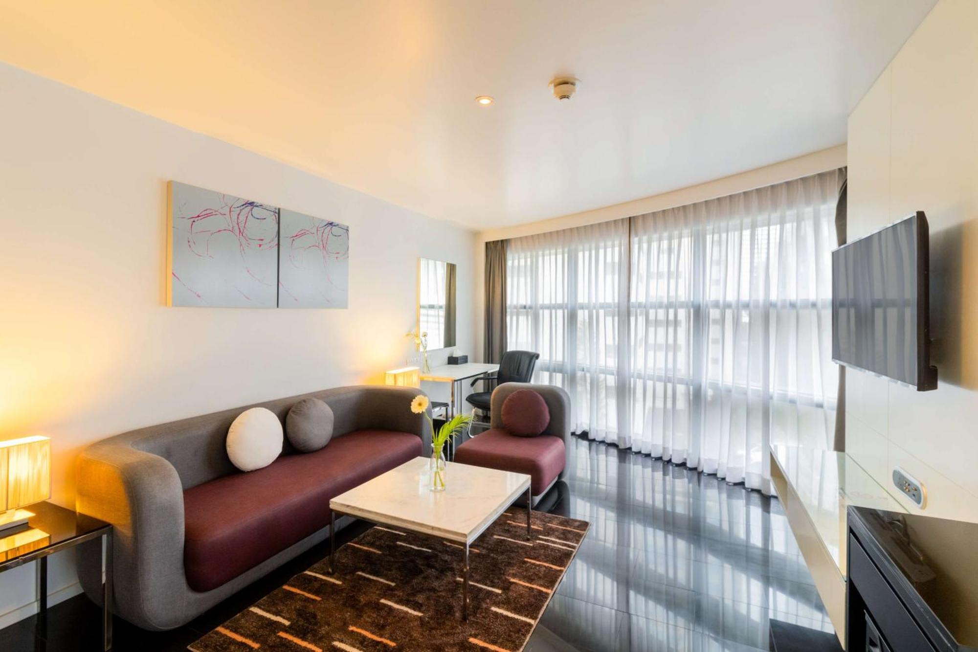 Western @20 Sukhumvit Hotel 4*
