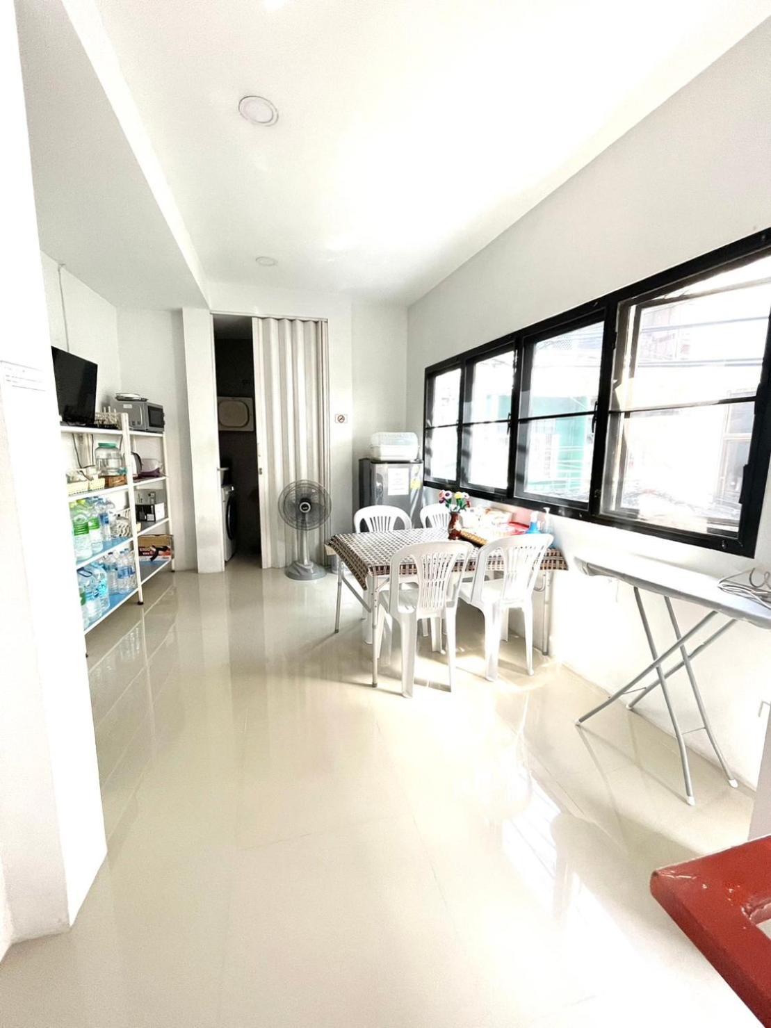 Trog And Soi (adults Only) Ostello Bangkok