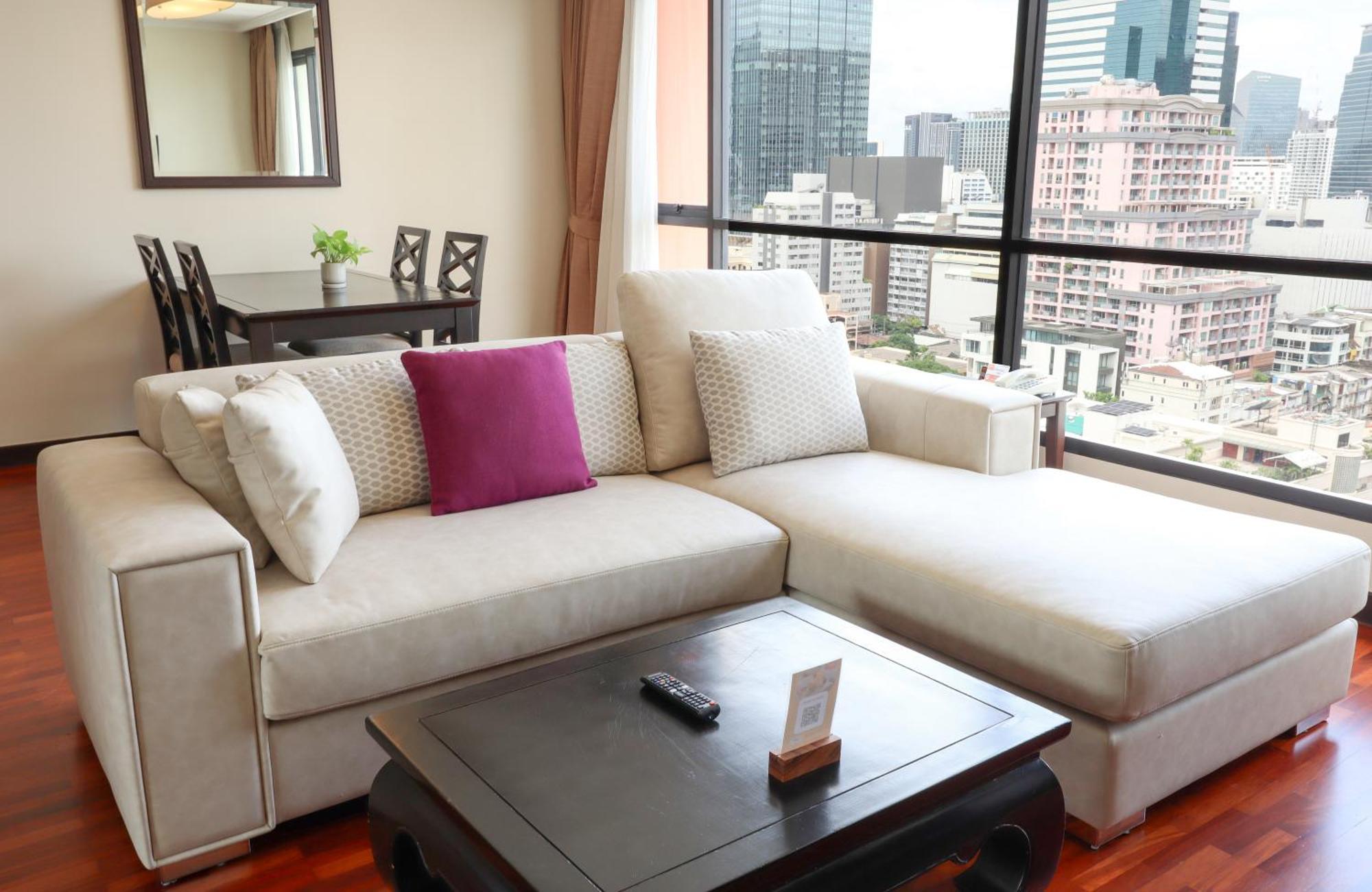 Bandara Silom, Hotel Banguecoque
