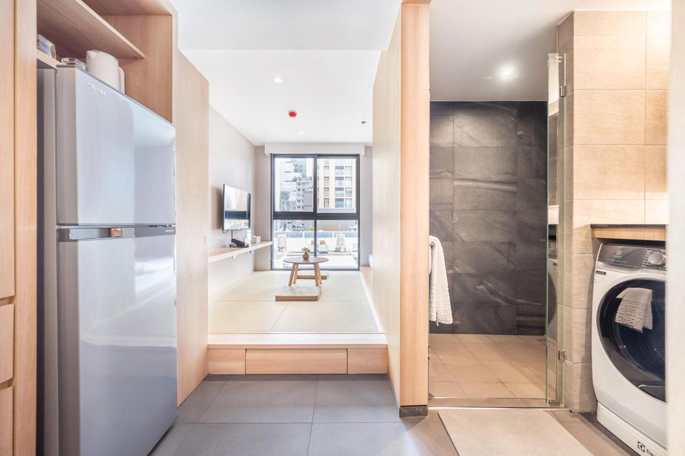 Hotel Livezen Sukhumvit 4*
