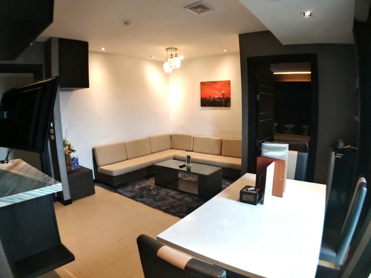 Sky Dome Resotel - โรงแรมสกายโดม รีโซเทล 5* Bangkok