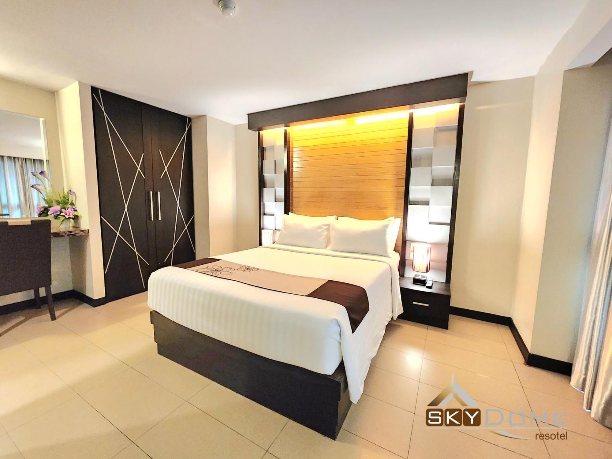 Sky Dome Resotel - โรงแรมสกายโดม รีโซเทล Hotel 5*