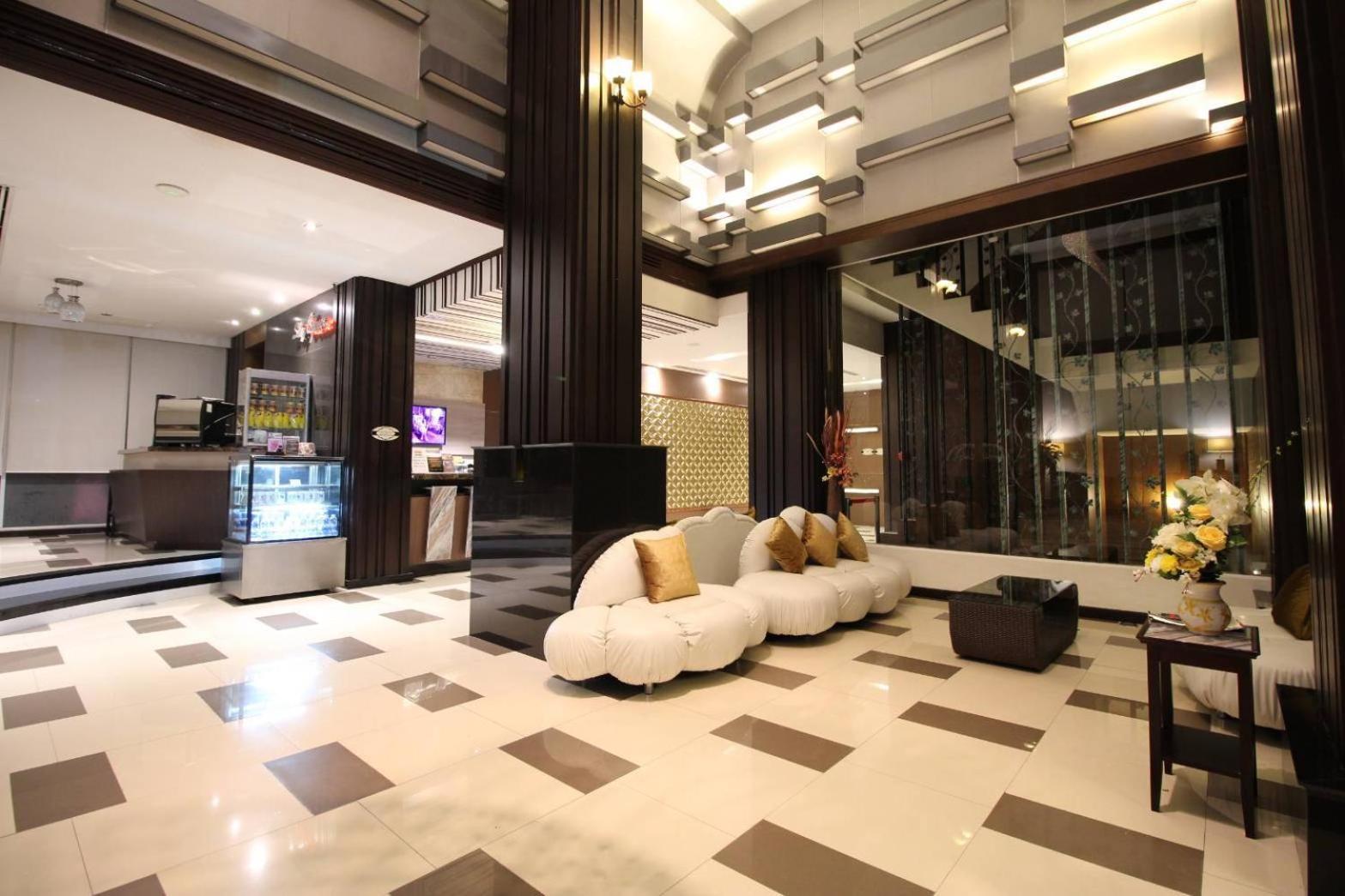Sky Dome Resotel - โรงแรมสกายโดม รีโซเทล Hotel Bangkok