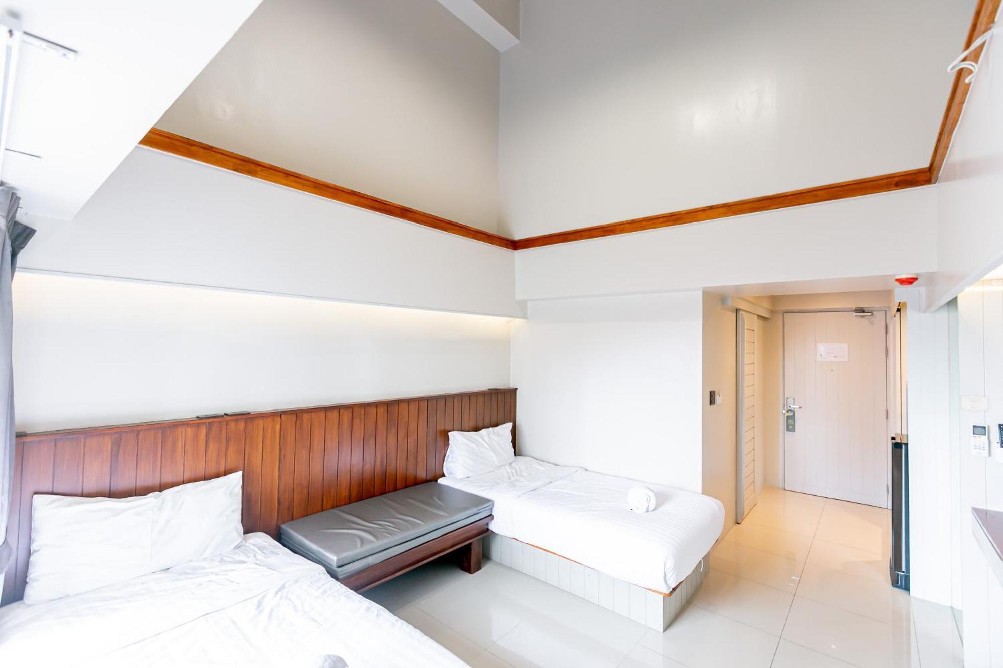 Khách sạn A Sathorn