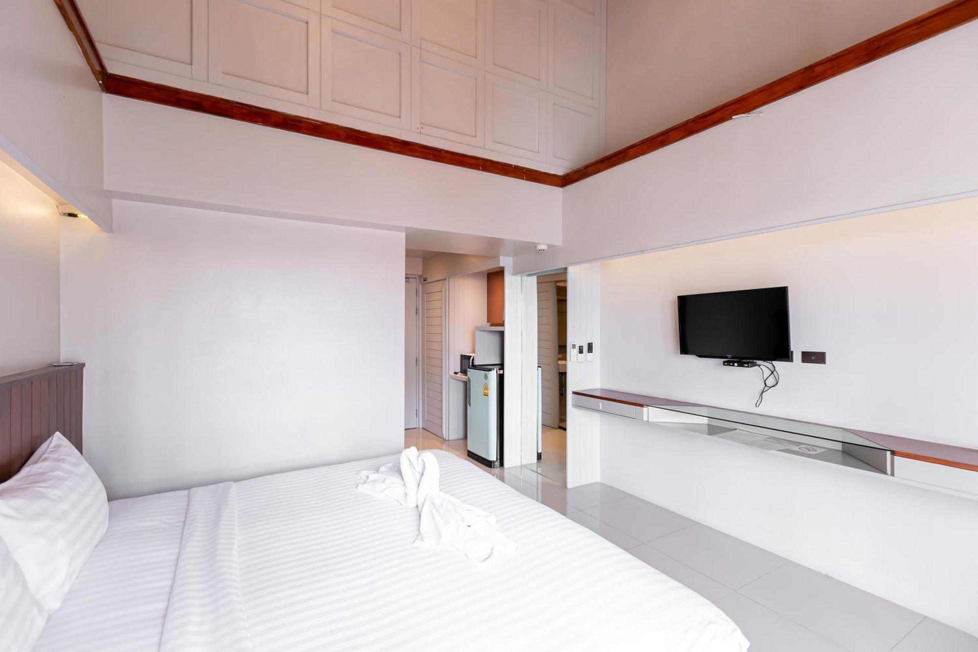 Khách sạn A Sathorn