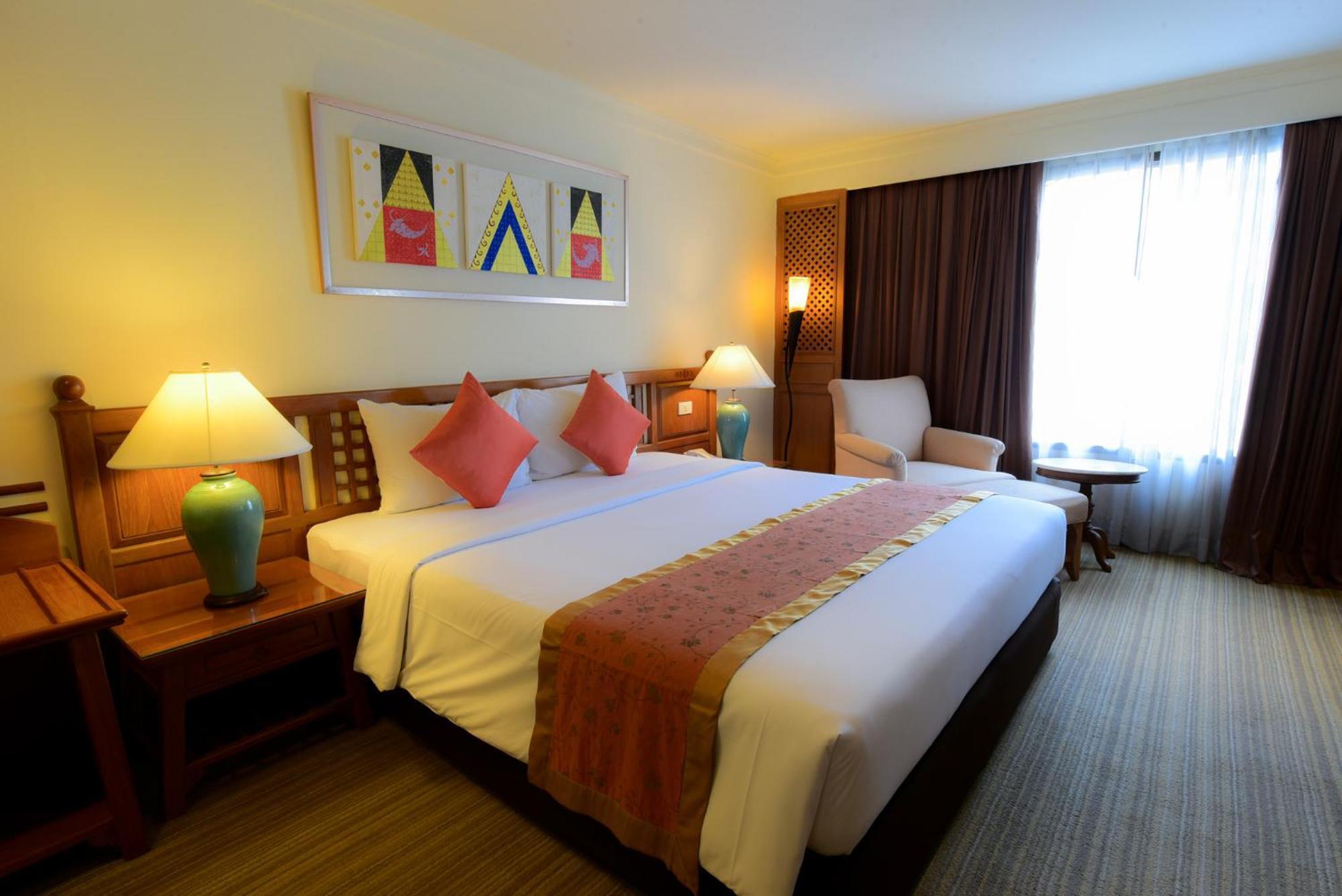 Silom Serene A Boutique