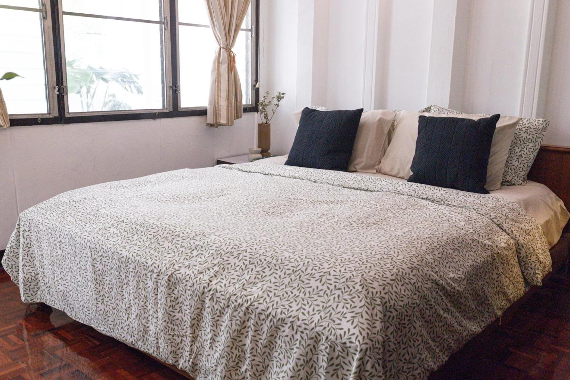 Spacious Low-rise In Appartement Bangkok