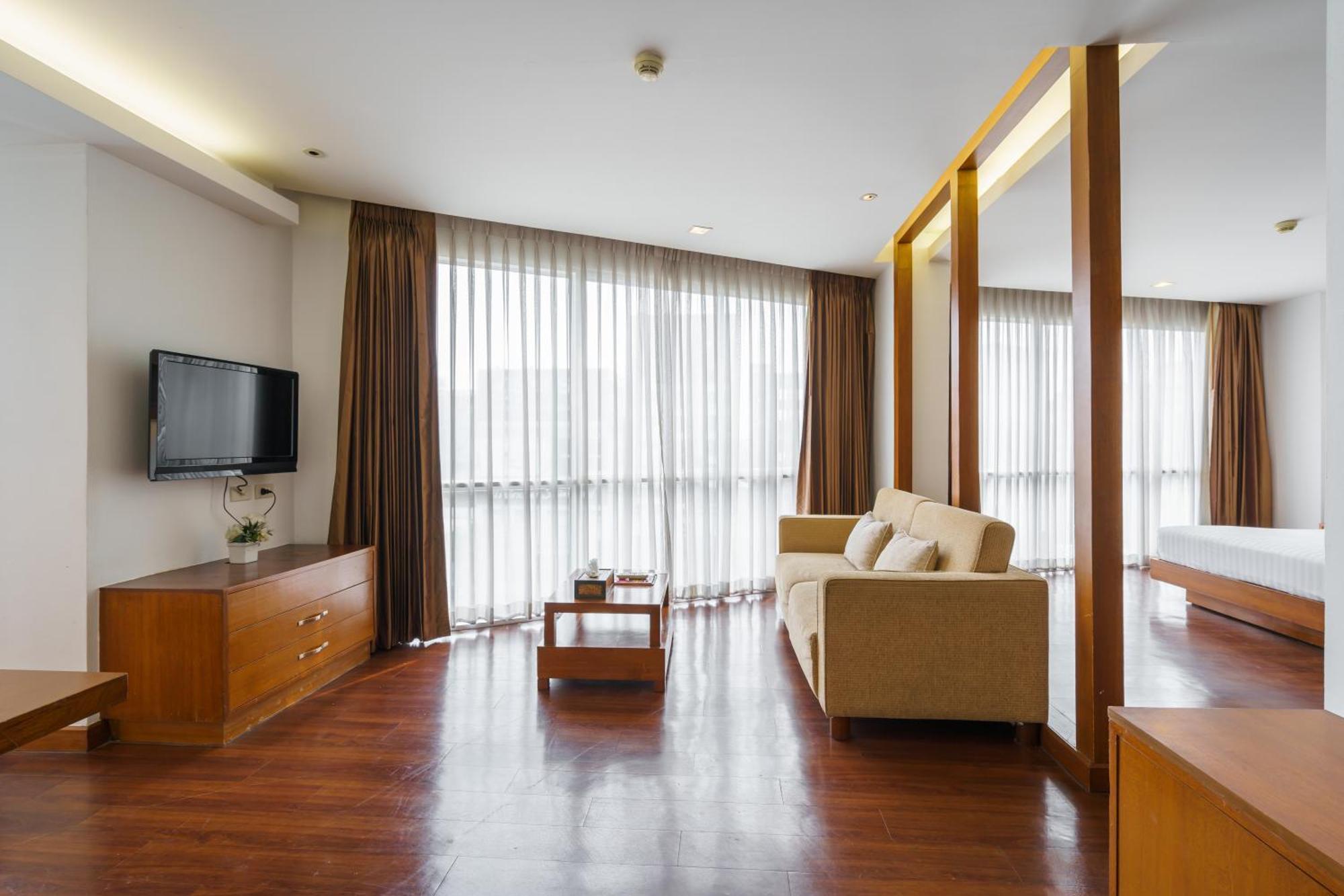 Hotel Lantana 3*