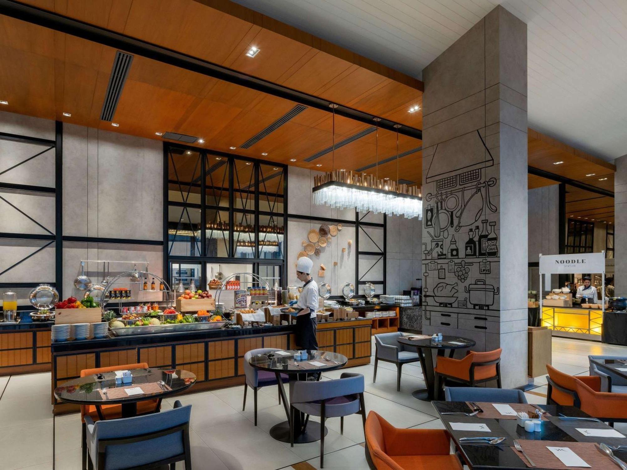 Mercure Makkasan Hotel Bangkok