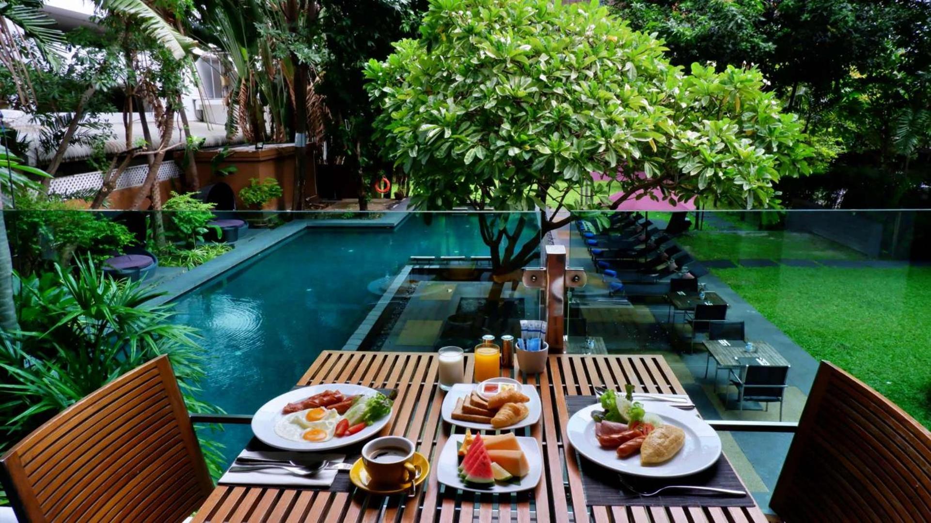 Sora & Sukhumvit - Formerly Aspira 12th Avenue Asoke Sukhumvit Hotel