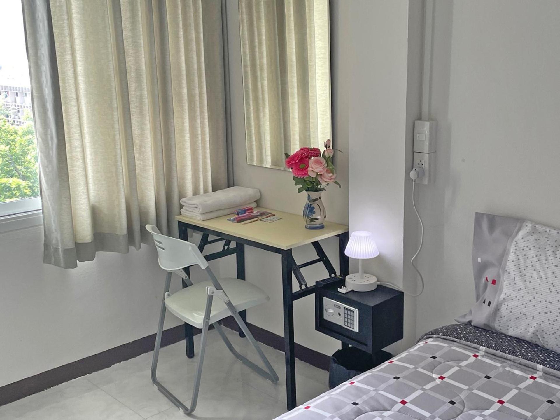 A4 Dindaeng Apartemen Bangkok