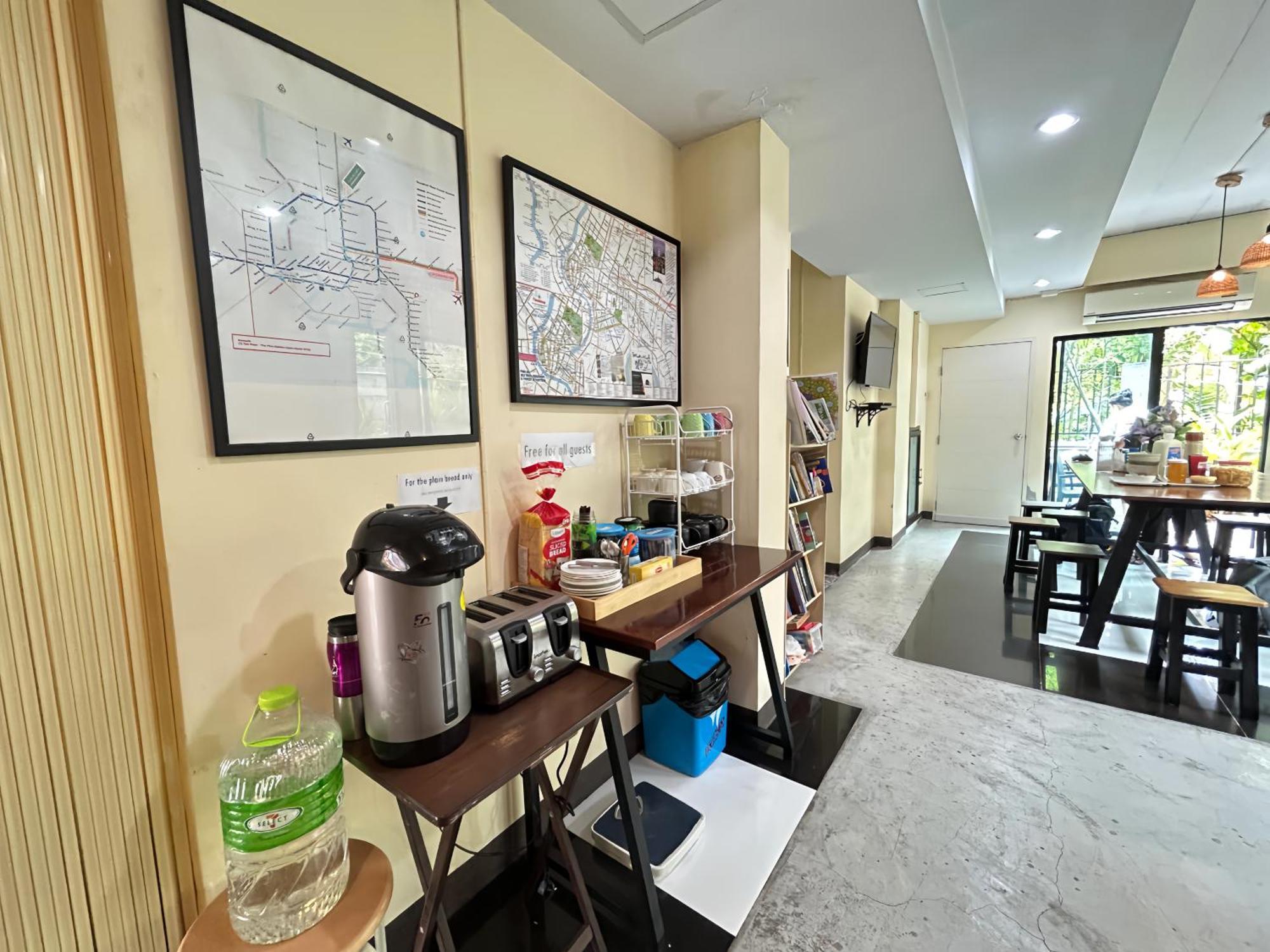 Hide Hostel Bangkok