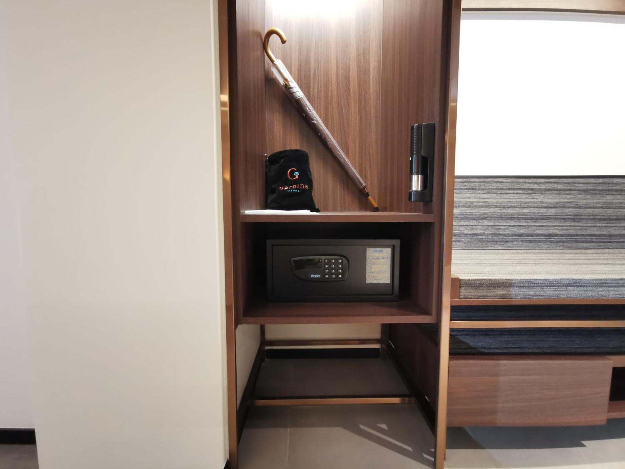 Gardina Asoke & - Sha Certified Hotell 4*