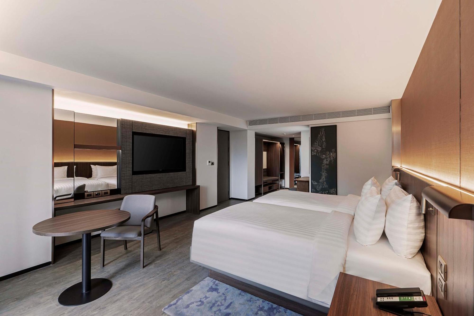 Gardina Asoke & - Sha Certified Hotell