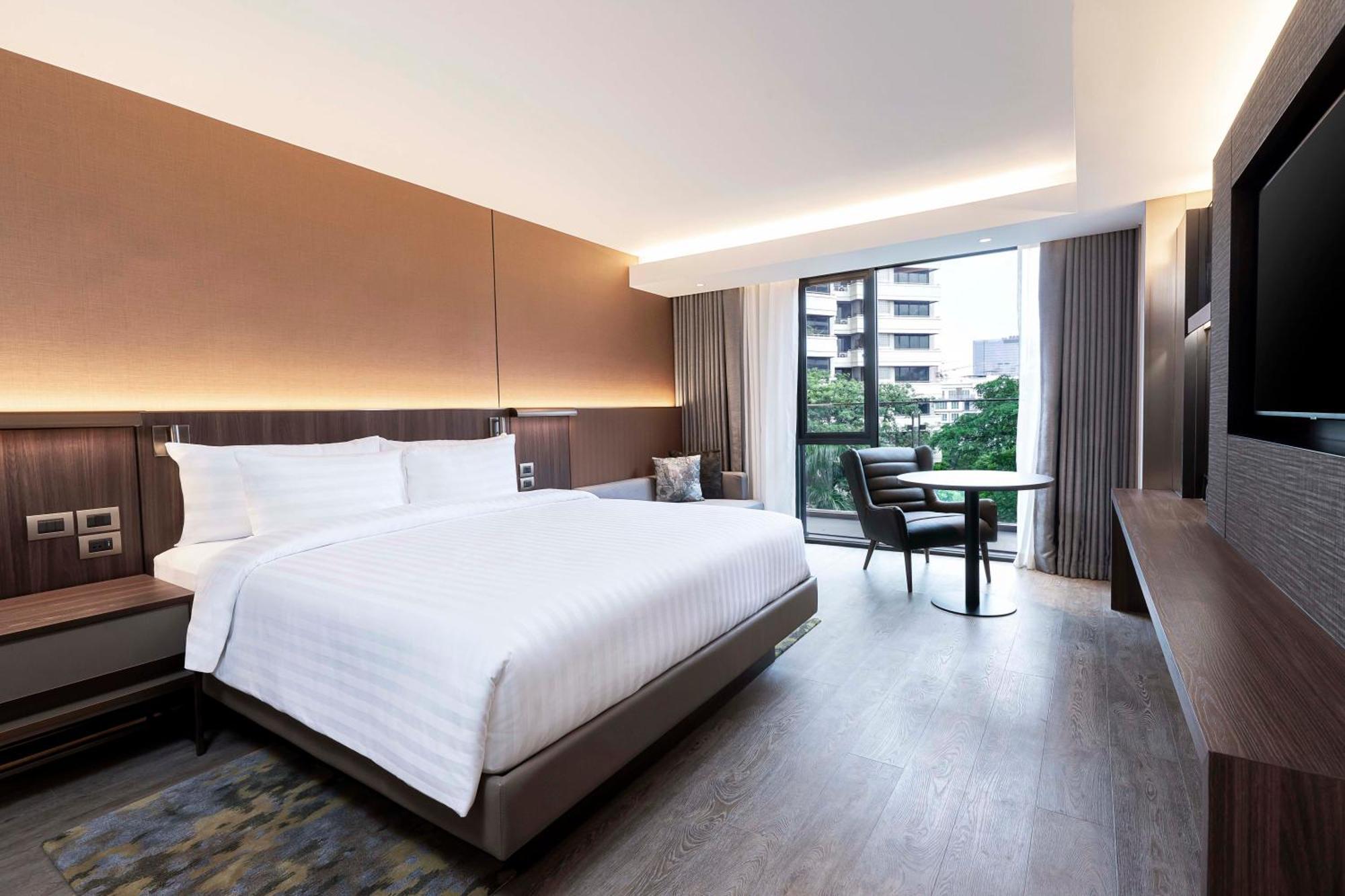 Gardina Asoke & - Sha Certified Hotell 4*