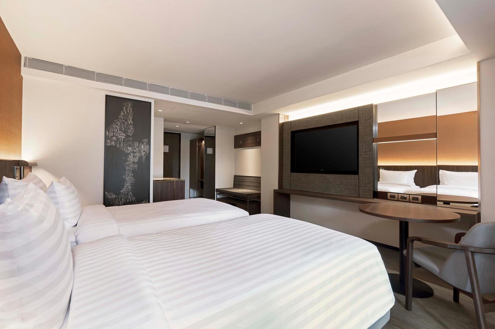 Gardina Asoke & - Sha Certified Hotell 4*