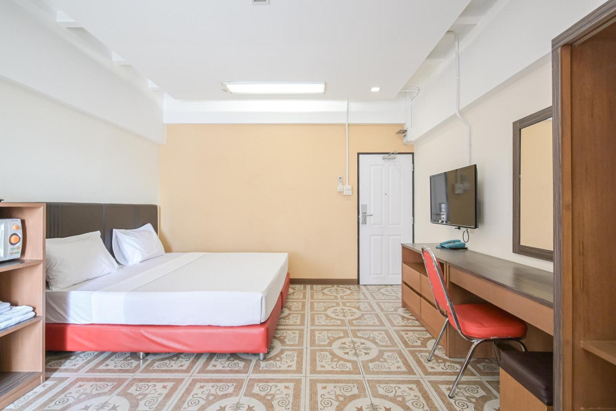 Ac Habitat Aparthotel