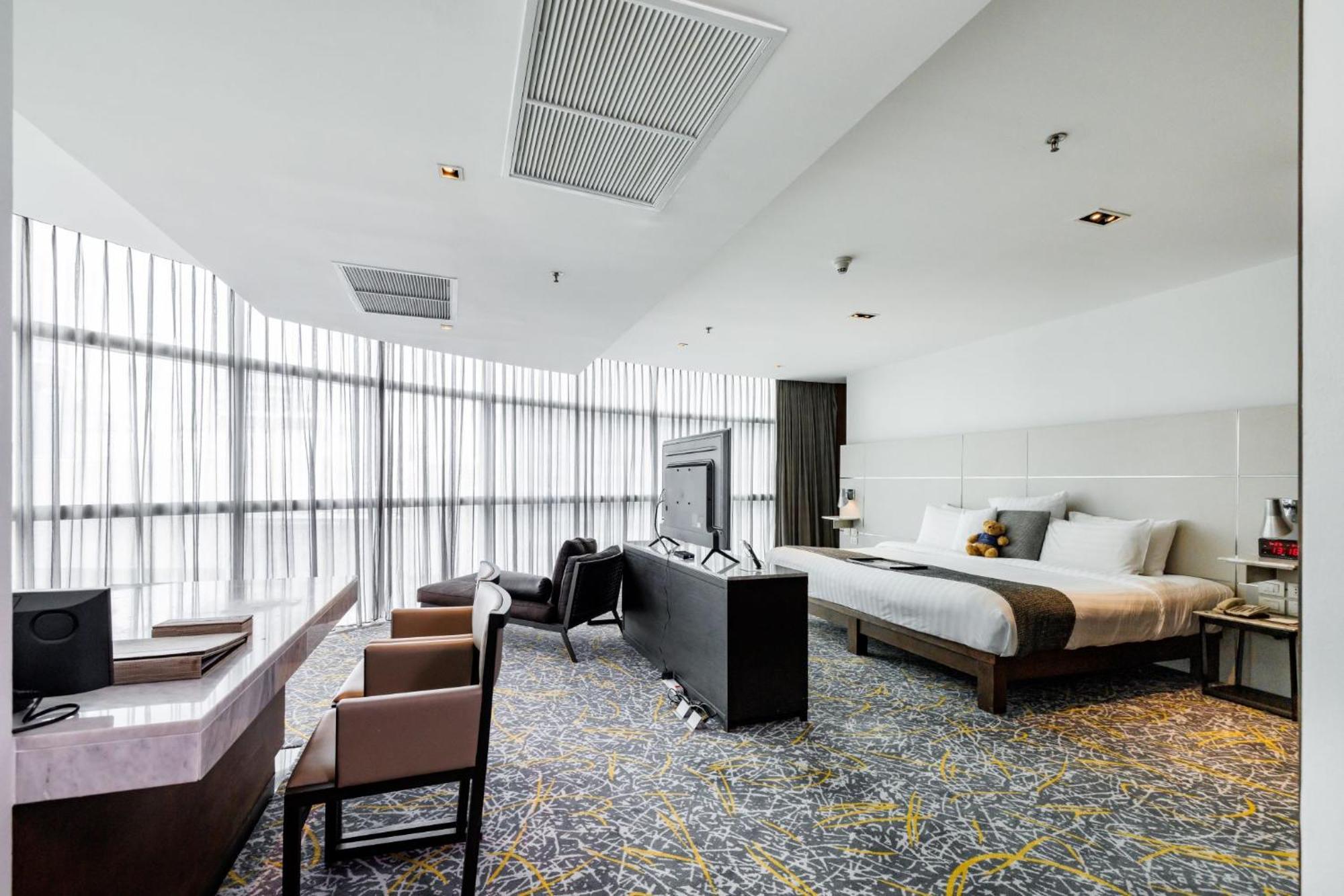 Hotel S31 Sukhumvit 5*