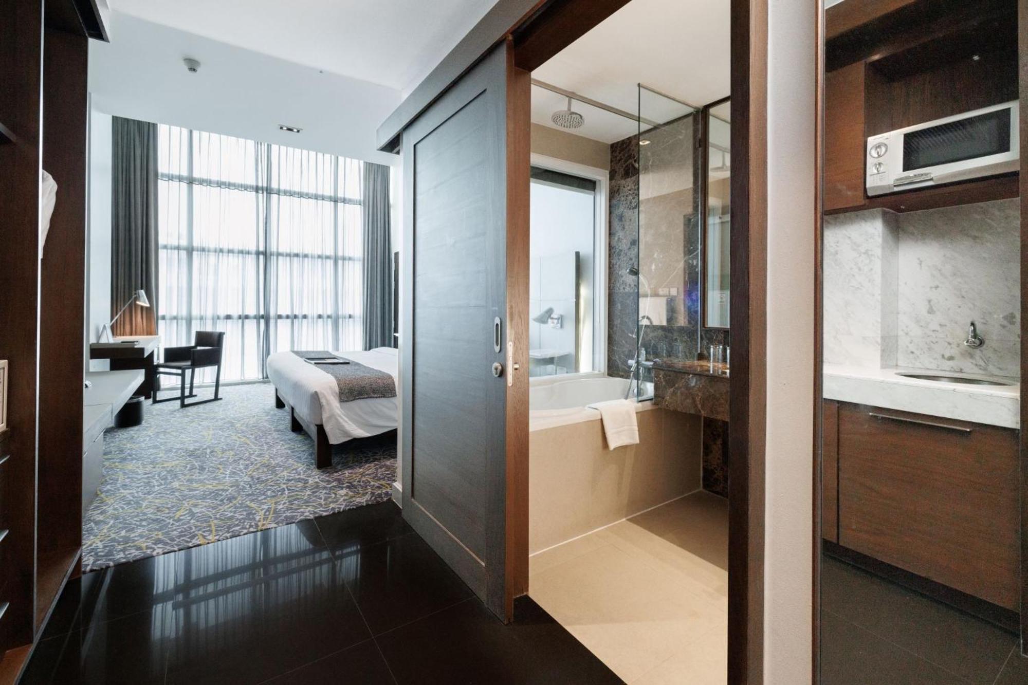 S31 Sukhumvit Hotel 5*