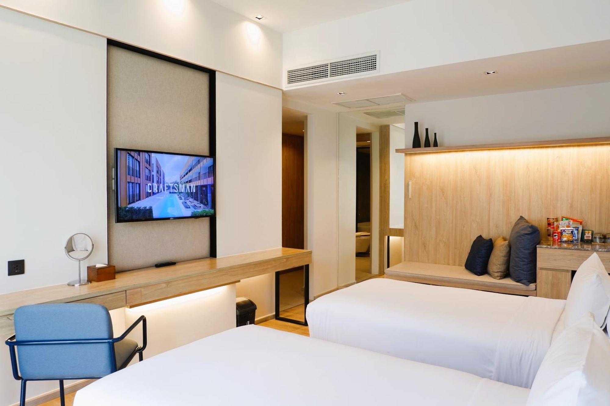 Khách sạn Craftsman 4*