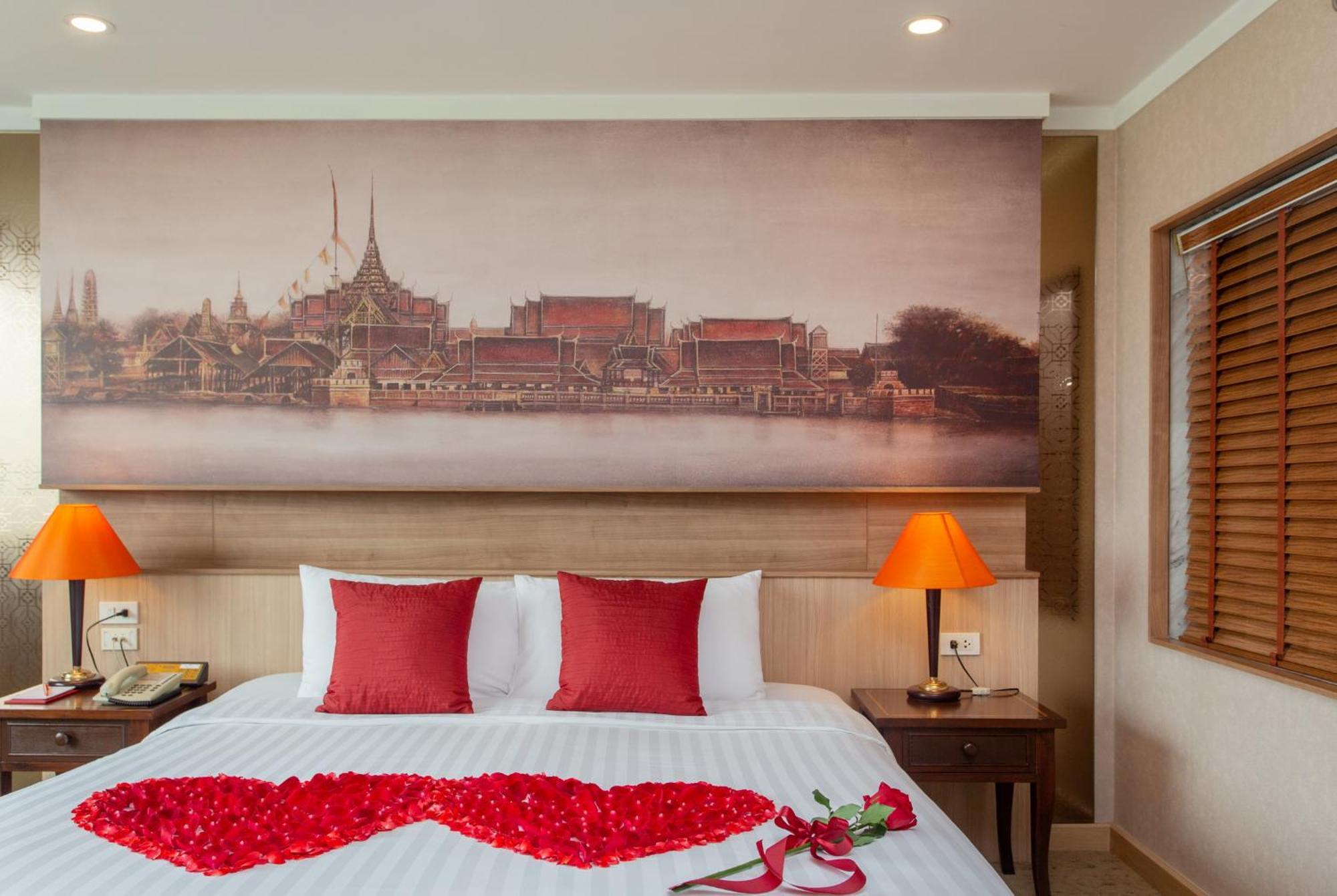 Hotell Ramada Plaza By Wyndham Menam Riverside