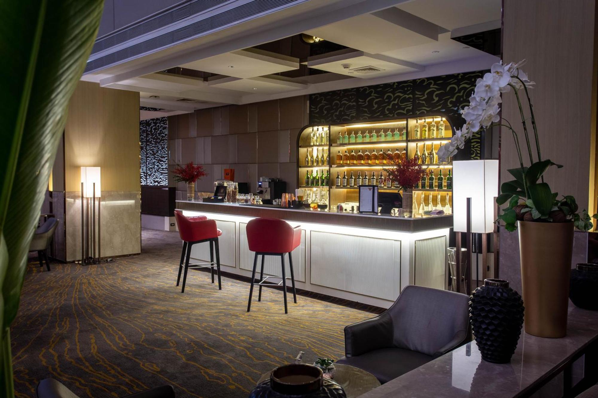 Khách sạn Amari 5*