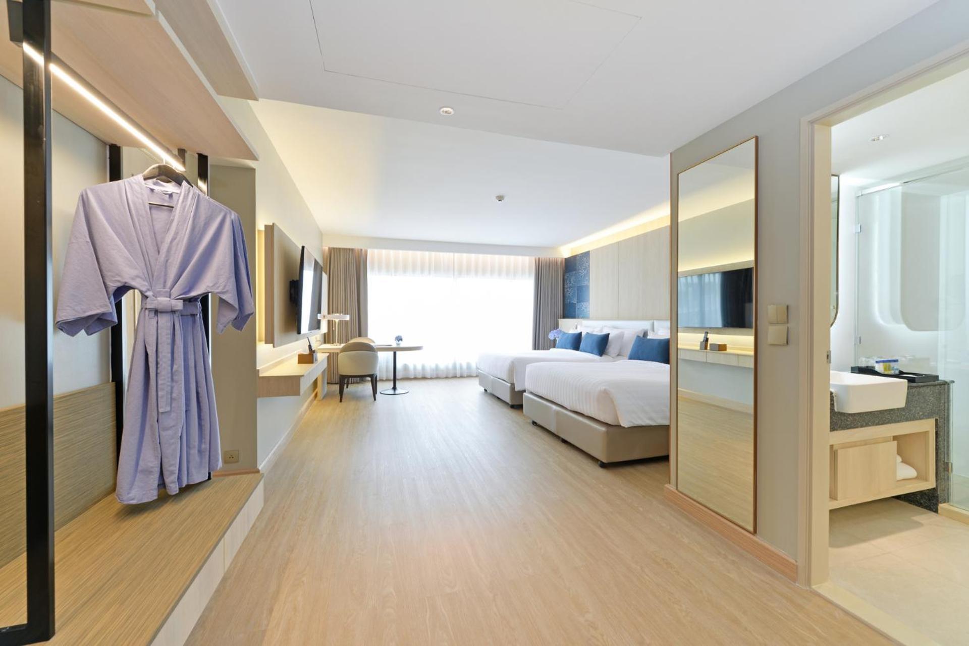 Centre Point Pratunam Hotel