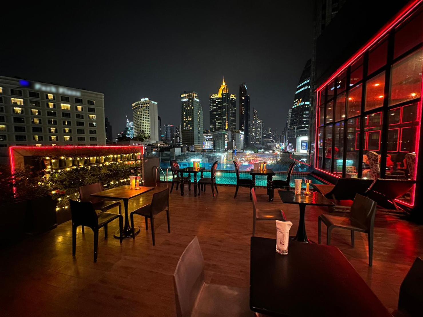 Clover Asoke Bangkok