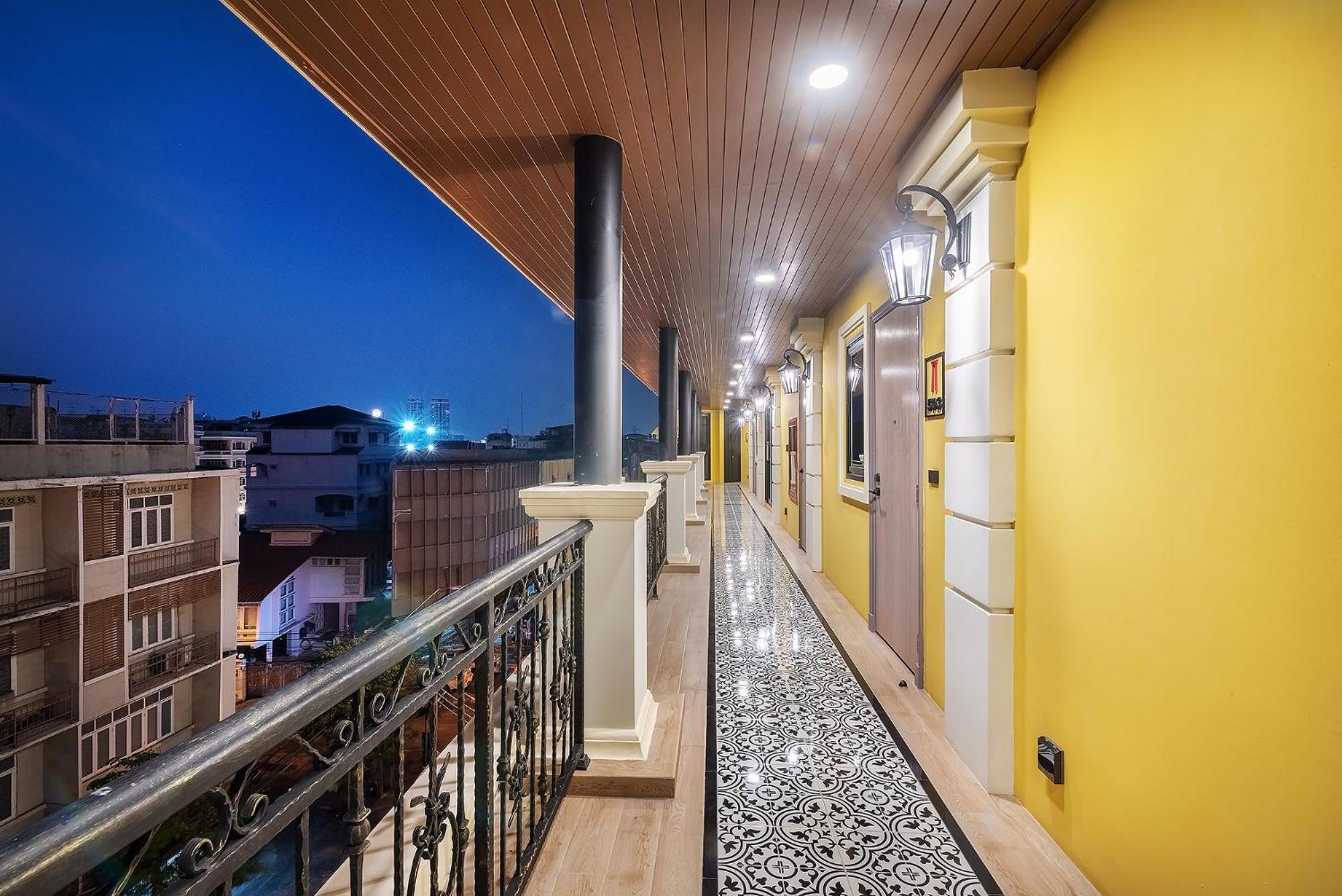 Albergue Phra Nakhon Poshtel *