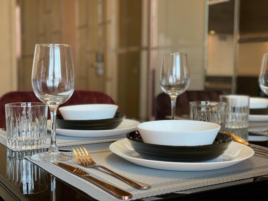 Ultimate Luxurious In Prime Asoke Apartment Bangkok