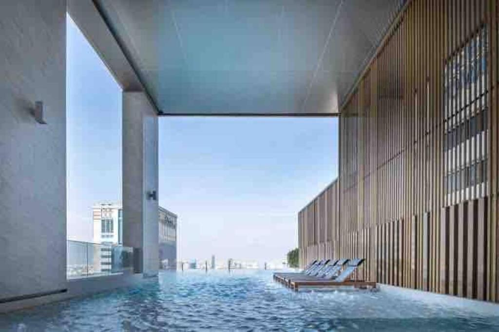 Apartment Ultimate Luxurious In Prime Asoke
