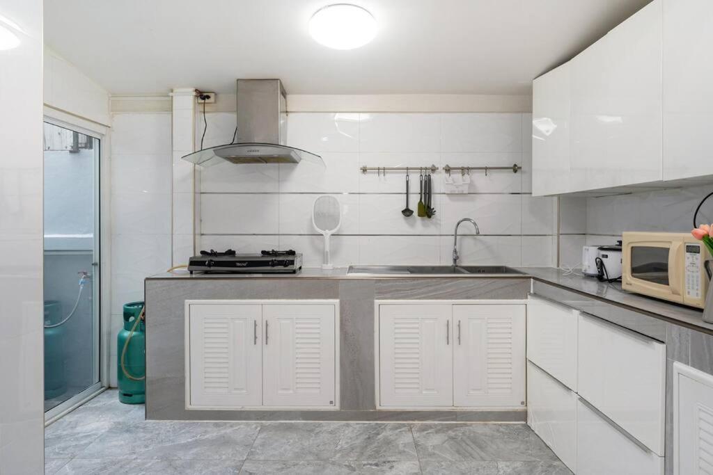 Miq 142 Huai Khwang_new4br/jodd Fair Villa *