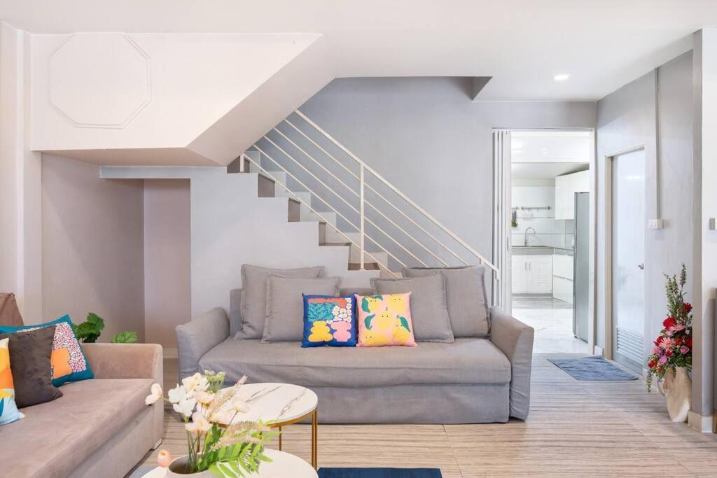 Miq 142 Huai Khwang_new4br/jodd Fair Bangkok