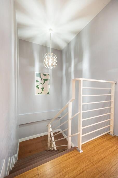 Miq 142 Huai Khwang_new4br/jodd Fair * Bangkok