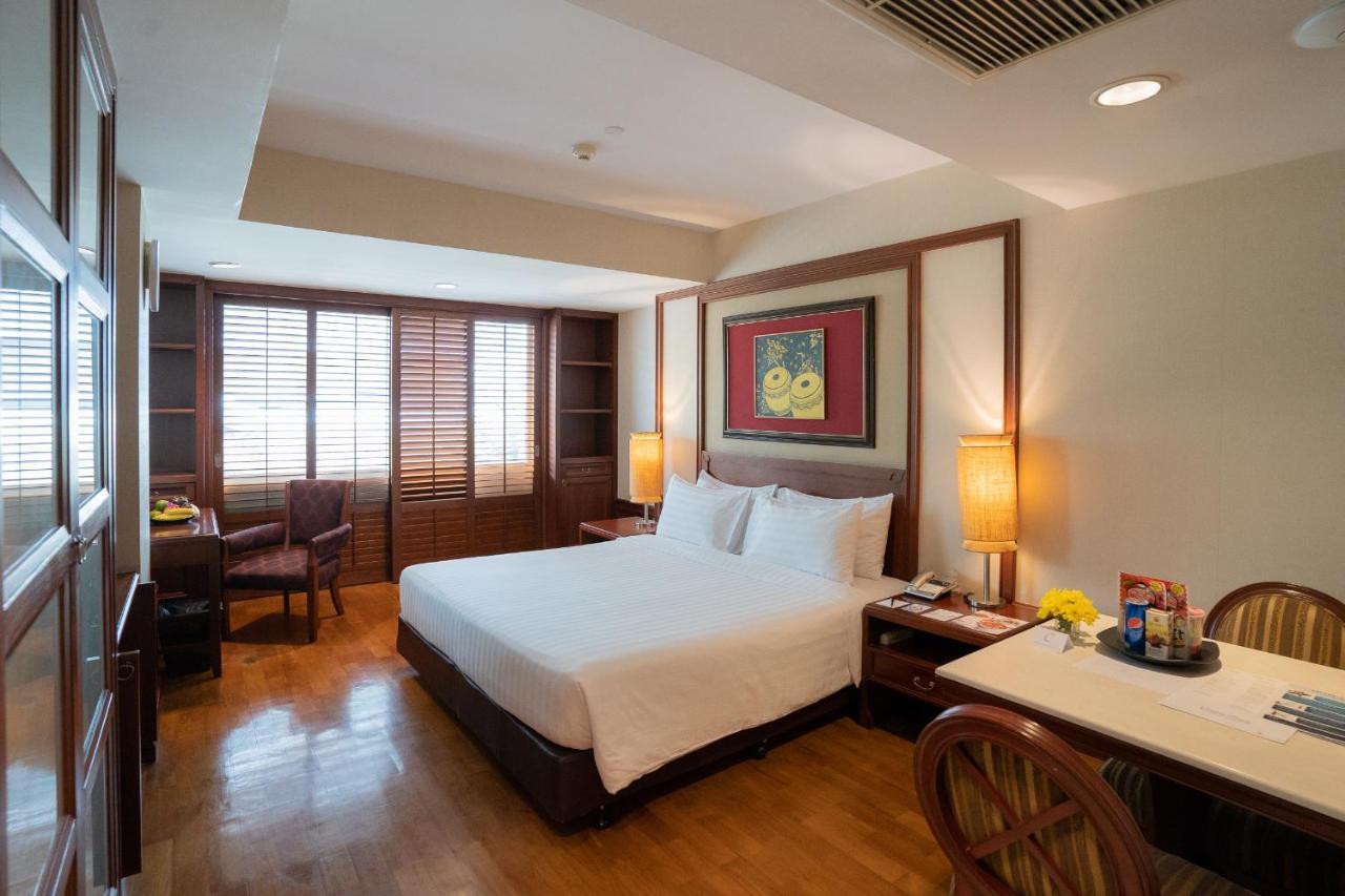 Centre Point Sukhumvit Thong-lo Khách sạn 4*