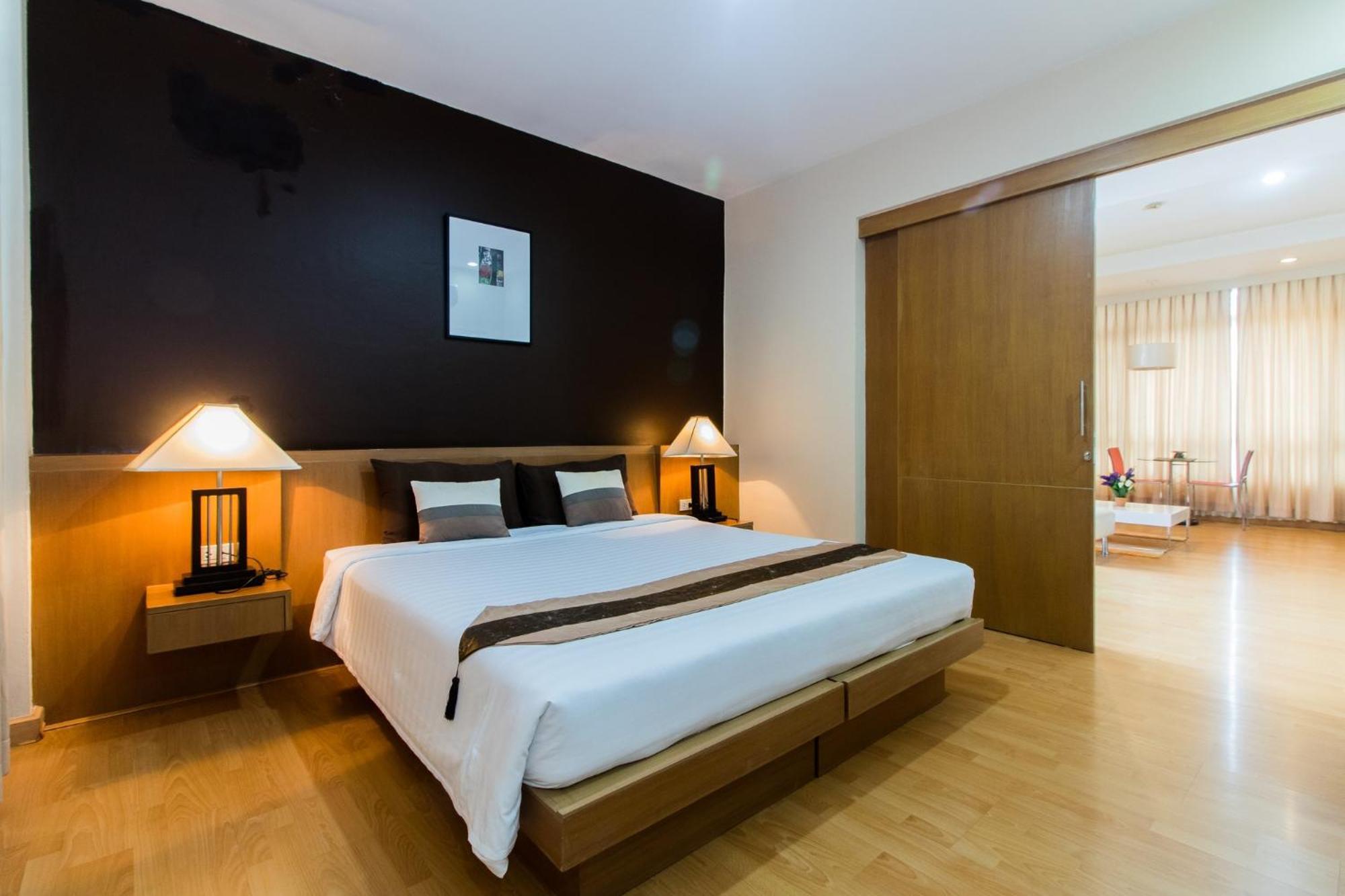 Gasthuis Silom Convent Garden - Sha Extra 3*
