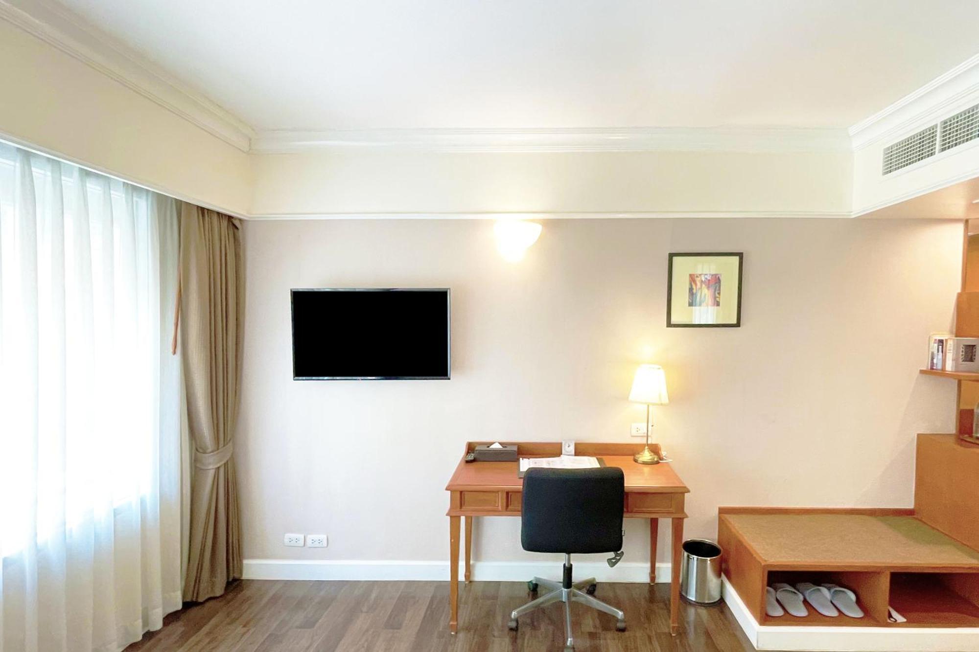 Le Siam Silom By Pcl Hotel