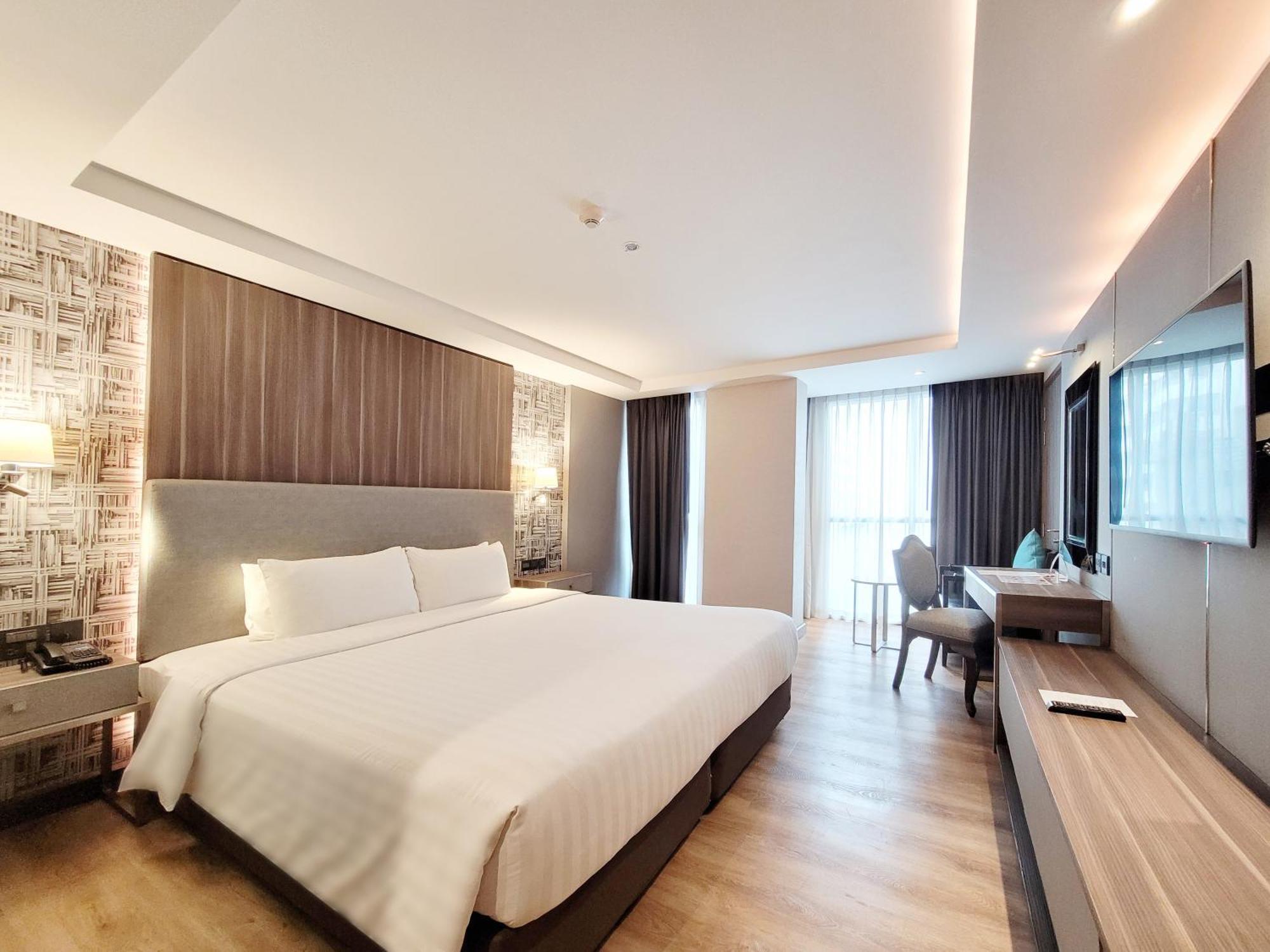 Citrus Sukhumvit 6 By Compass Hospitality Khách sạn Bangkok
