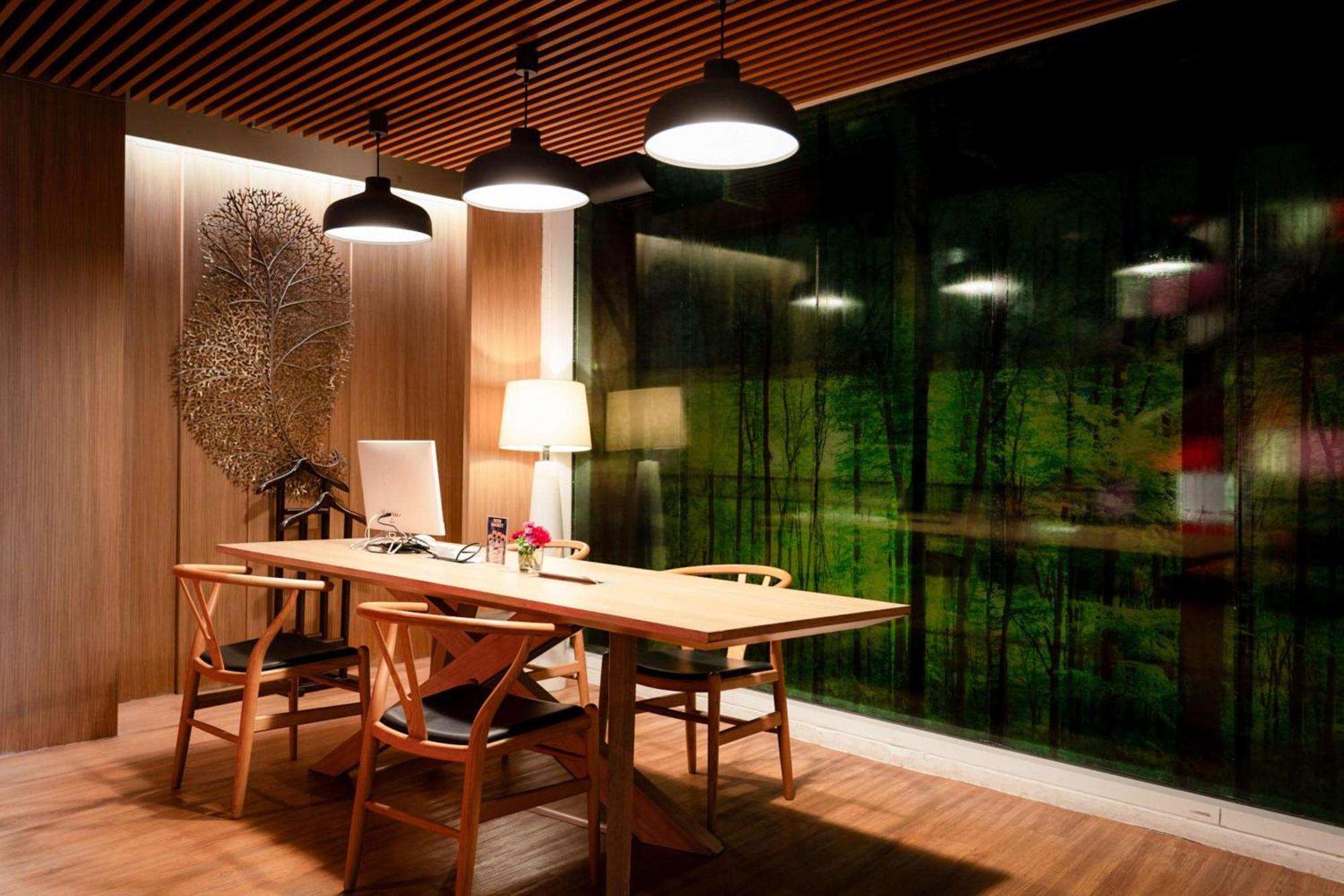 Park Plaza Soi 18 Hotel 4*