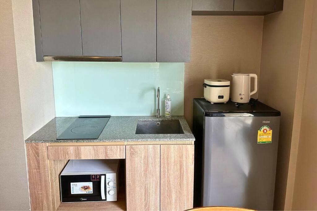Studio 1br Pool Gym Wifi 5 Mins From Sathorn Căn hộ
