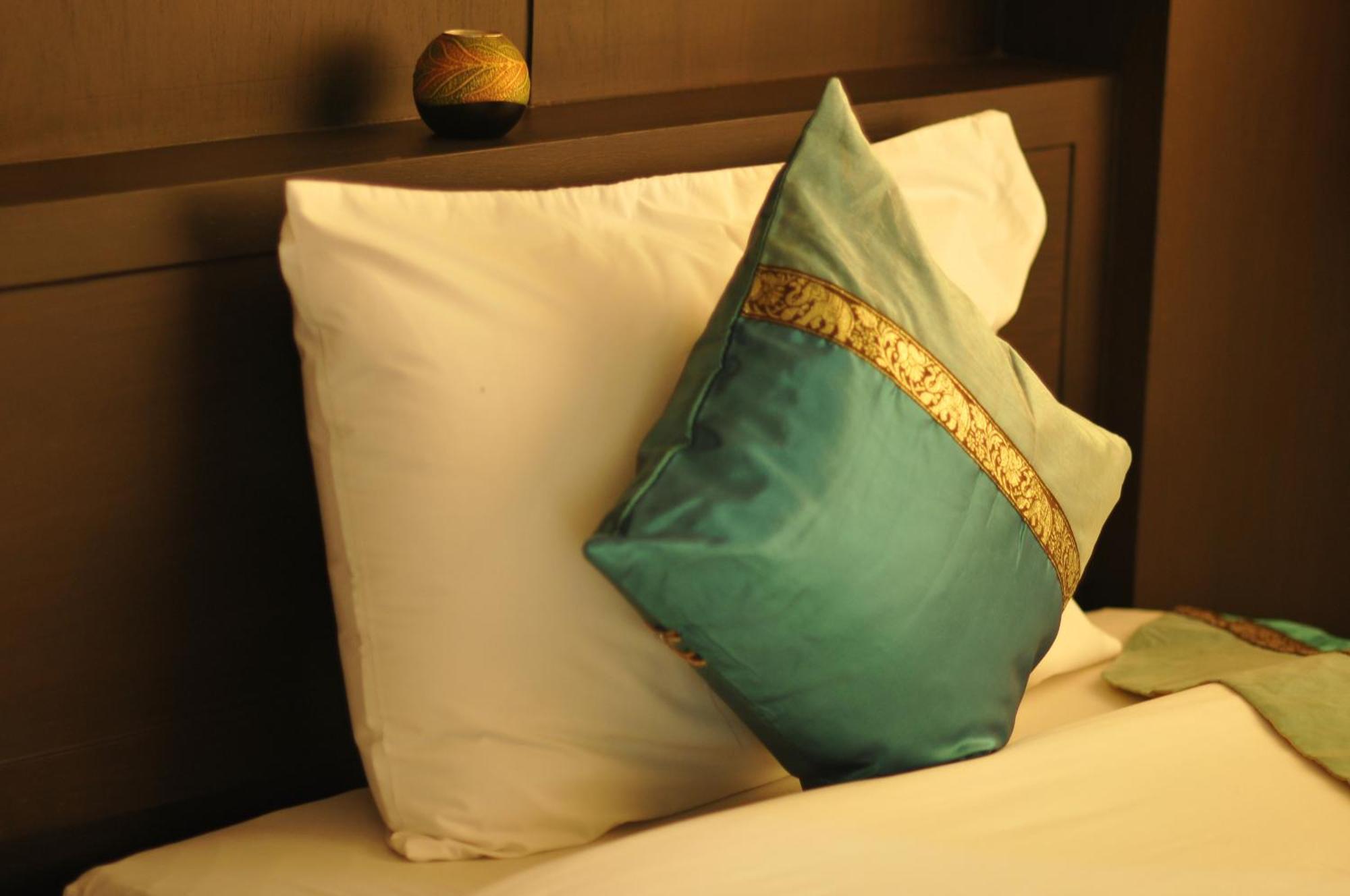 Hotel Regent Suvarnabhumi - Sha Extra - Test&go