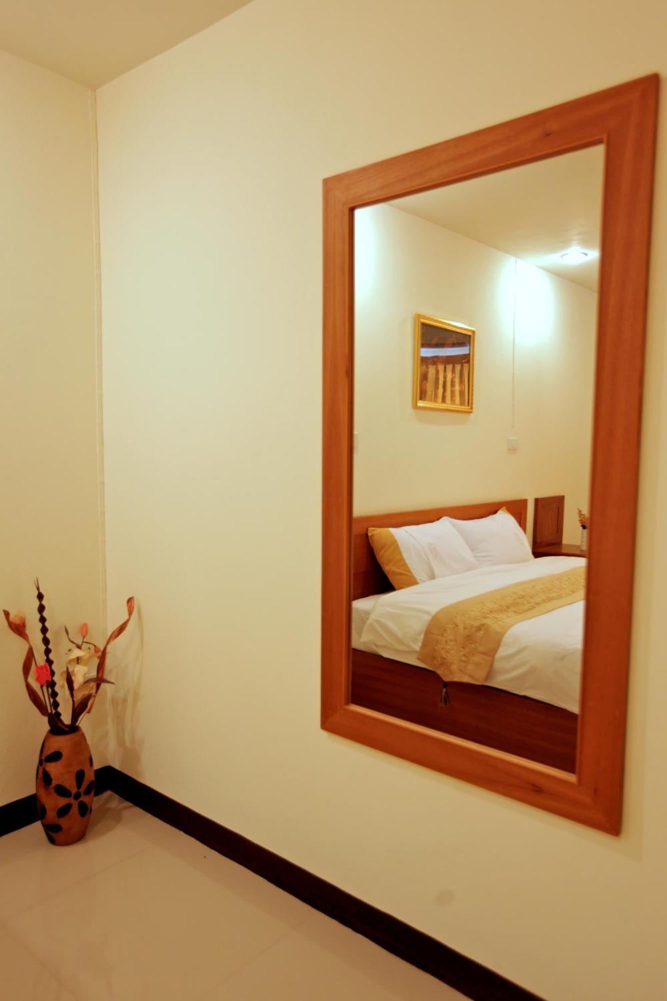 nhà trọ Rafael And Mansion - Sha Extra Certified Bangkok