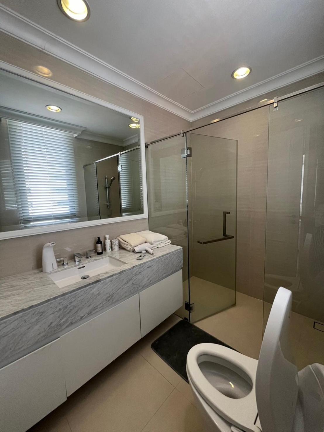Super Luxury Private House Villa