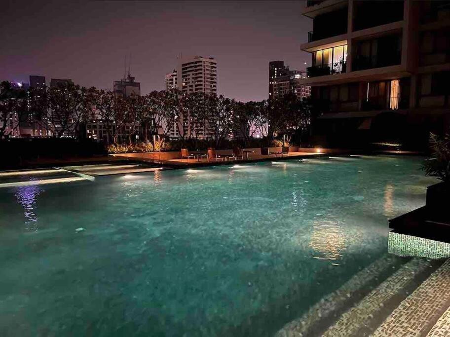 Apartment 1 Bedroom Near Mrt & Bts Station. Bangkok