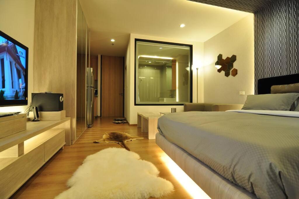 1 Bedroom Near Mrt & Bts Station. Apartment